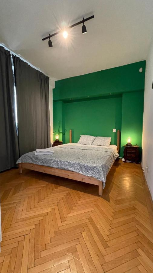 Terrace Balcony Downtown Delight Old Town Oasis City Center Universitate Square Old Town บูคาเรสต์ ภายนอก รูปภาพ
