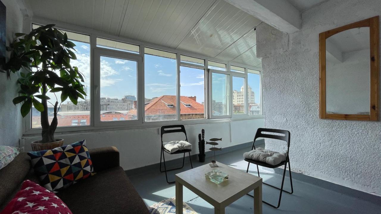 Terrace Balcony Downtown Delight Old Town Oasis City Center Universitate Square Old Town บูคาเรสต์ ภายนอก รูปภาพ