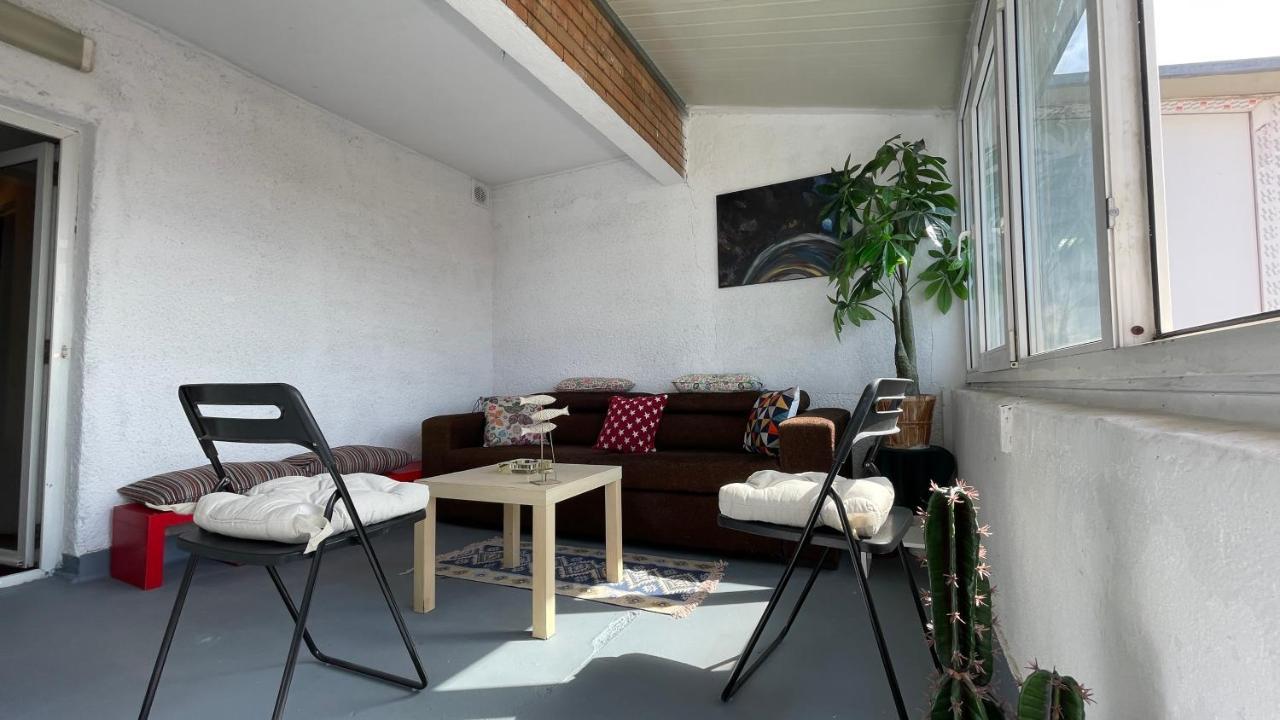 Terrace Balcony Downtown Delight Old Town Oasis City Center Universitate Square Old Town บูคาเรสต์ ภายนอก รูปภาพ