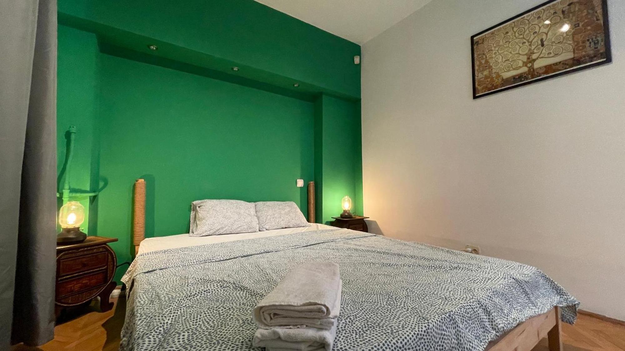 Terrace Balcony Downtown Delight Old Town Oasis City Center Universitate Square Old Town บูคาเรสต์ ภายนอก รูปภาพ