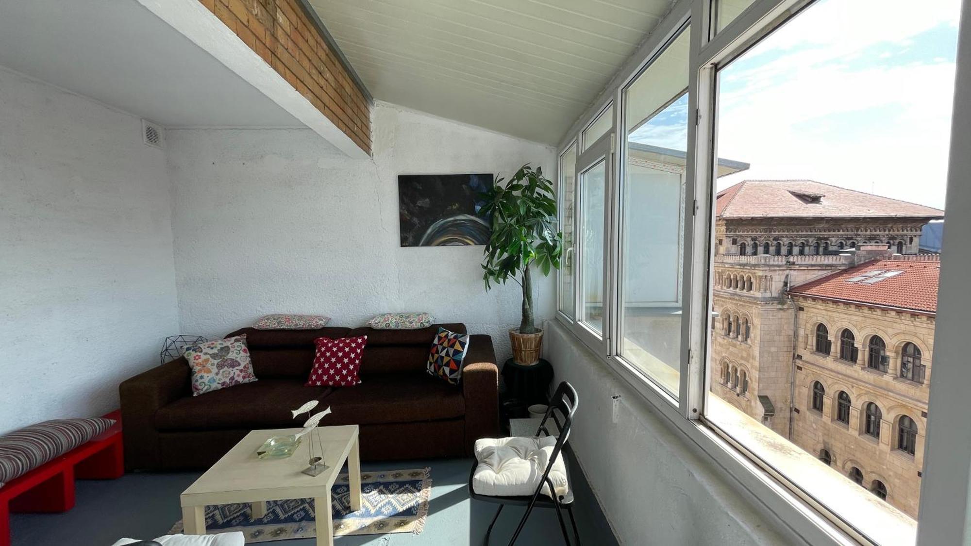 Terrace Balcony Downtown Delight Old Town Oasis City Center Universitate Square Old Town บูคาเรสต์ ภายนอก รูปภาพ